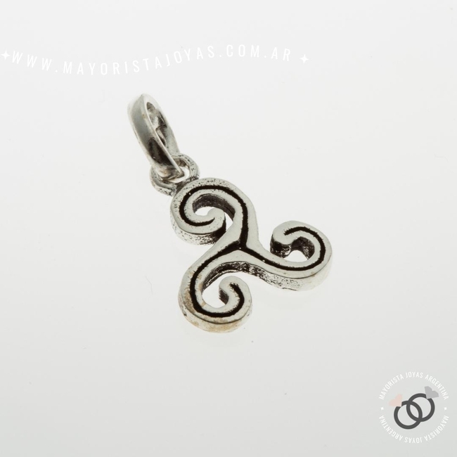 DIJE PLATA LISA (PDL122)