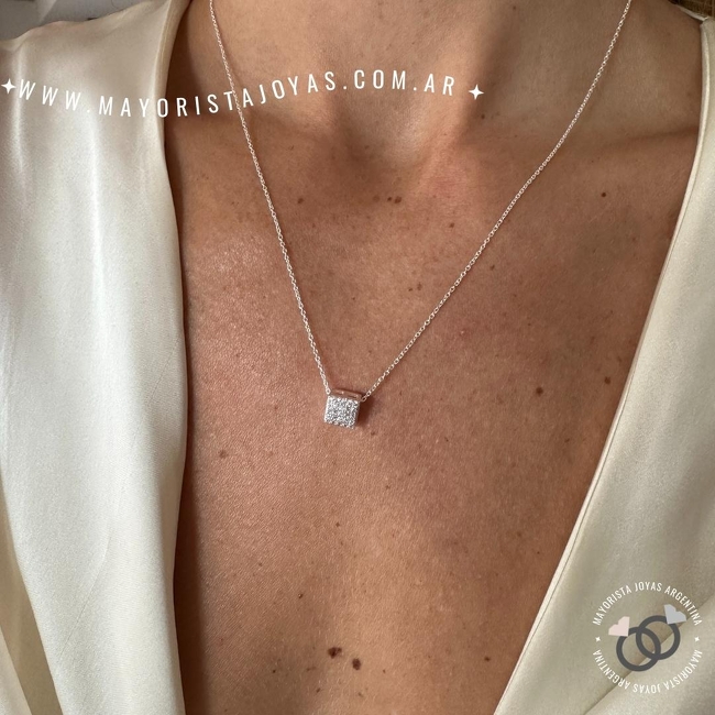 COLLAR PLATA Y CUBIC (PCC0116)