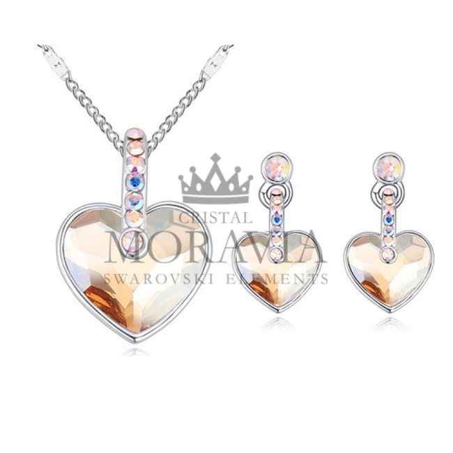 Conjunto con cristal (2002)