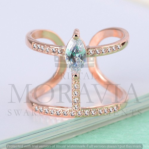 ANILLO CON  CRISTAL (MAN040R)