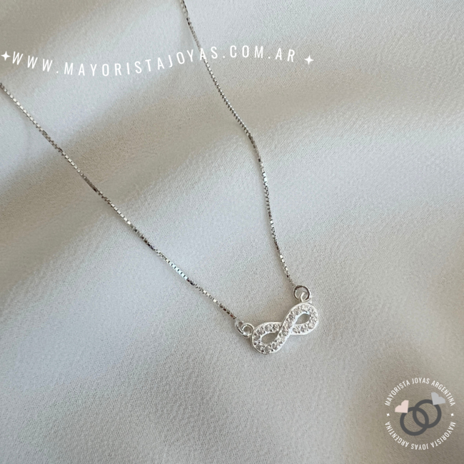 COLLAR PLATA Y CRISTAL (PCC059)