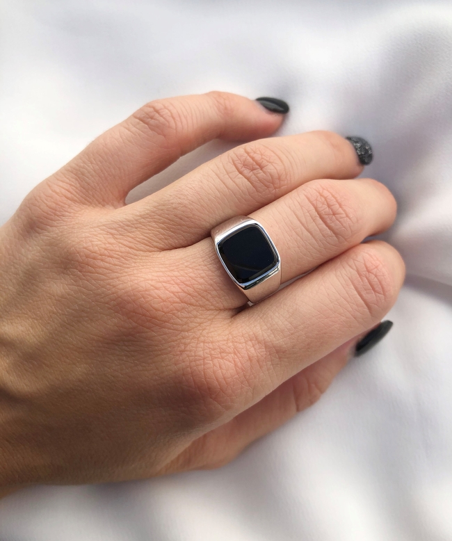 ANILLO PLATA Y ONIX (PAP125)