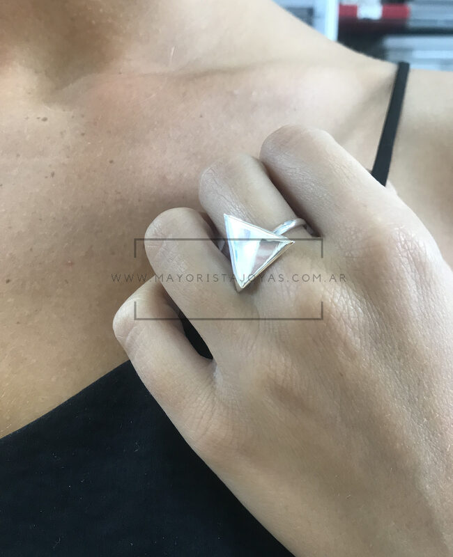 ANILLO TRIANGULO (PAL0098)