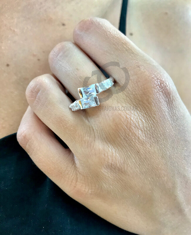 ANILLO CRUZADO BAGUETTES (PAC021)