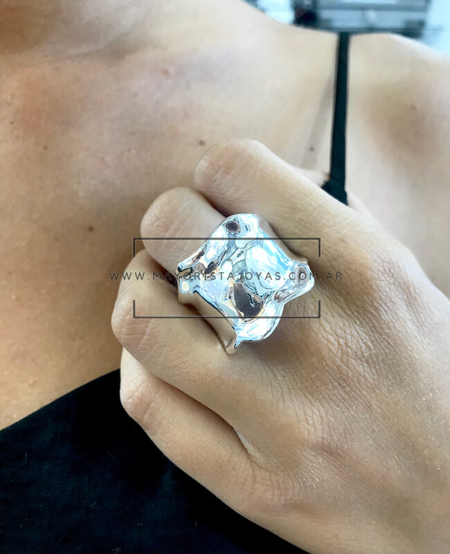 ANILLO BORDE ONDULADO (PAE062)